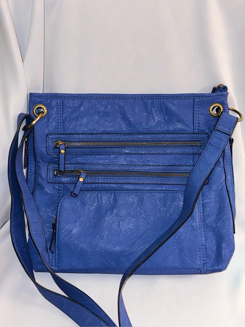 Defected Bueno Royal Blue Crossbody Shoulder Bag - Sleek Everyday Style